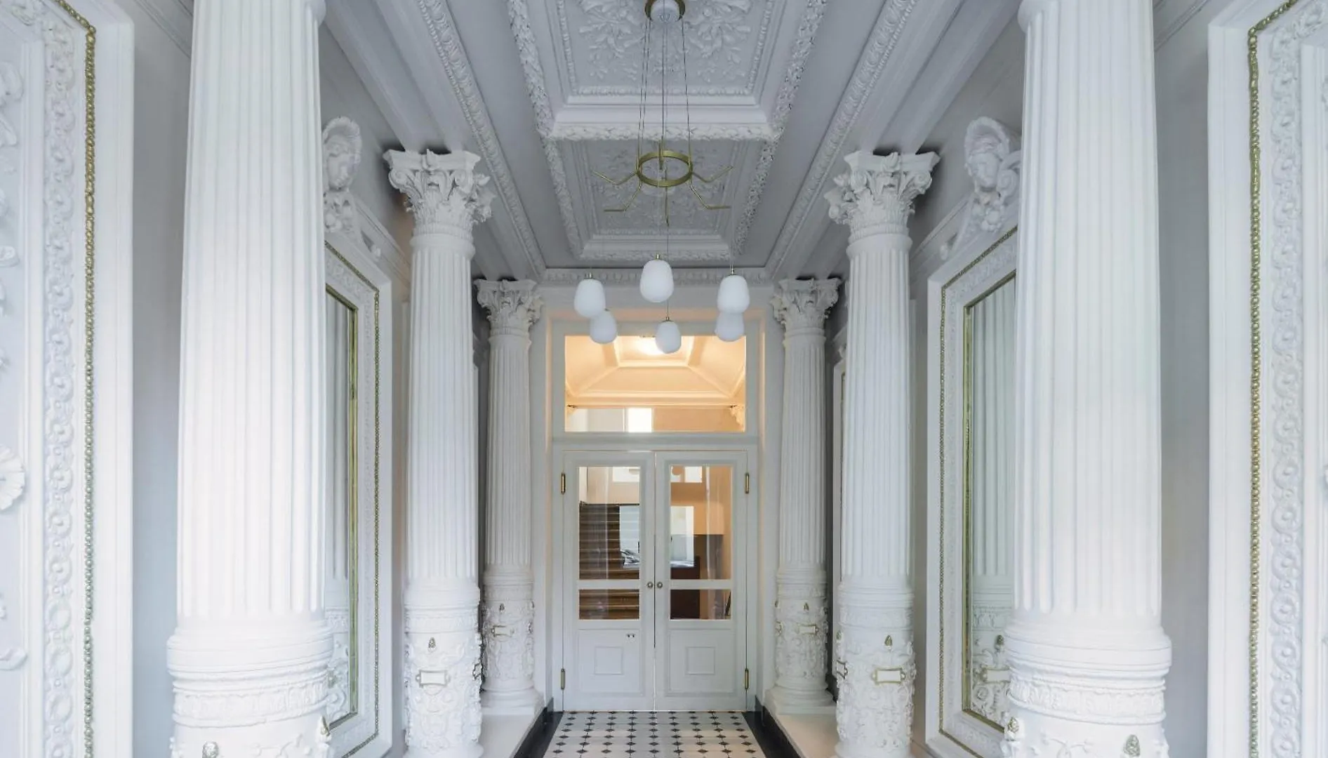 My Second Home By House Of Hospitality Prague Apartment